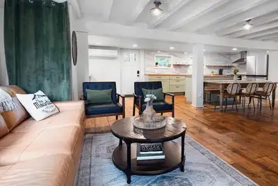 Image de Creekside Retreat-Arcade-Fire Pit-Bbq-Minutes To Hiking & Skiing
