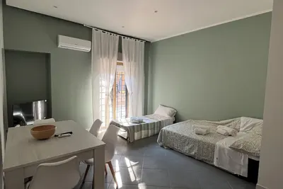 Image de Comfortable cozy. quiet stay 5 minutes from the sea and 20 minutes from Etna