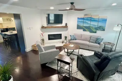 Image de Peaceful Updated 2 bedroom townhome in Shreveport.