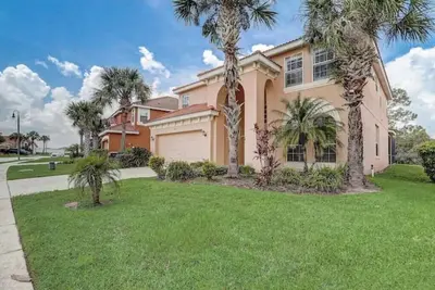 Image de Sunset on the Lake, 6/5. 5/spa/pool Bbq/theme rooms