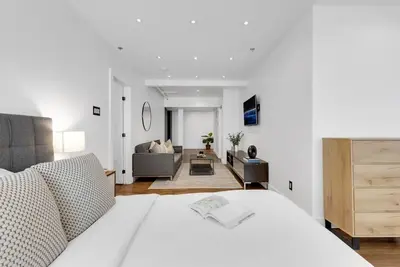 Image de Bakan |Fashionable 2bd- 2ba | Old Mtl