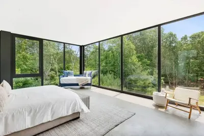 Image de Exquisite East Hamptons l Heated Pool & Hot Tub