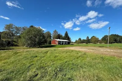 Image de Gård 2 hus, bastu, internet med fiber. Lugnt