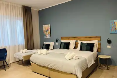 Image de Accommodation facility located in the very center within walking distance of the Port of Naples.