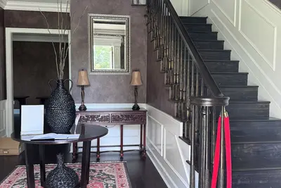 Image de Huge 6 Bedroom Estate w/ Themed Rooms perfect for Family Reunions & Holidays