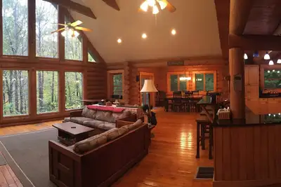 Image de Amazing cabin in the woods near Wisp and Deep Creek Lake