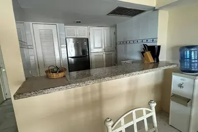 Image de Coastal Getaway, D516