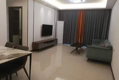 Image de Large, cozy and comfortable two-bedroom apartment