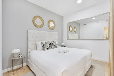 Image de Urban Gem 2br w/ Stunning Views