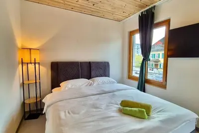 Image de Hotel FĂĽrstenland Kybunpark free parking Netflix central Whg 8