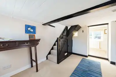 Image de 17th century character house with original features, excellent transport links