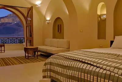 Image de Middle Floor Suite at Malkata House: Desert Views & Pool