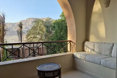 Image de Malkata House Luxe Middle Floor Suite: Desert Views & Pool