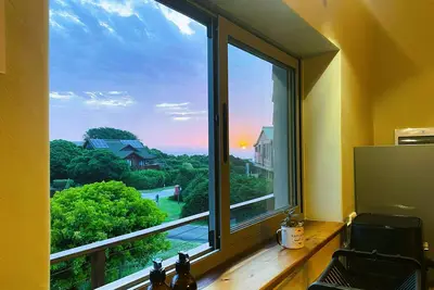 Image de Sunny, safe, private loft by Fisherman's Walk and beach, in Brenton on sea