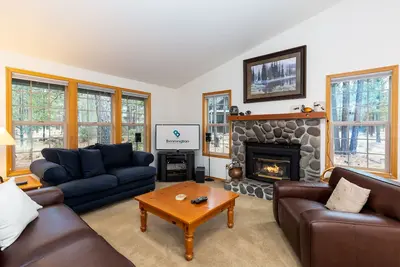 Family Friendly Sunriver Home - Diam21