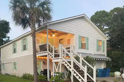Image de Charming 2-bedroom beach getaway on beautiful St. Simons Island!
