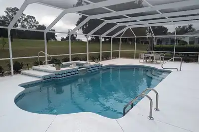 Image de Luxury 3-bedroom villa with pool and hot tub