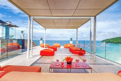 Image de Villa M Phuket - Cinq Chambres Villa, Couchages 10