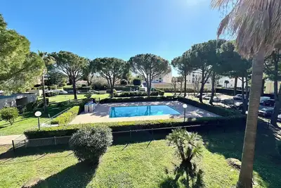 Image de Appartement moderne avec piscine à Mandelieu