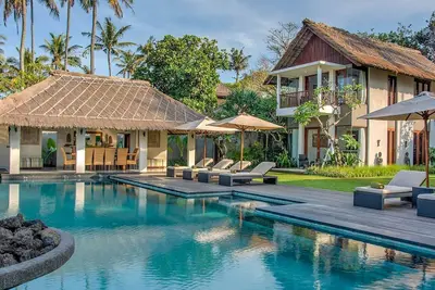 Image de Seseh Beach Villa I - Cinq Chambres Villa, Couchages 10