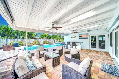 Image de Heated Pool + Hot Tub! Close To Beach & Shops!