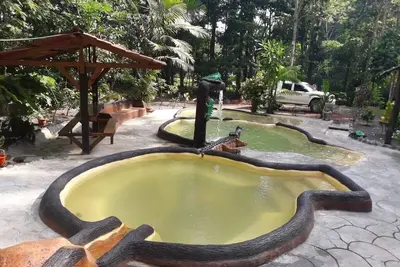 Image de Private Hot Springs - 3 Bed House - 6 Pools, Unique Experience - Large Property