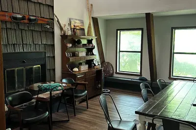 Image de Spacious 4-Bedroom Cabin Near Lake Tenkiller – Sleeps 17