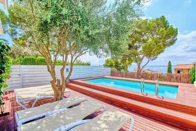 Image de Sea Dreams Apartment with sea View, private pool, Wifi, Aacc, Bbq