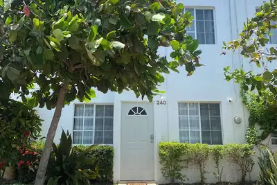 Image de Palmas house, 2br tranquil vacation home in private complex, 10mins drive to beach