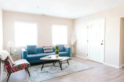 Image de Sk Living | Redondo Beach | Home by Lax / Beaches