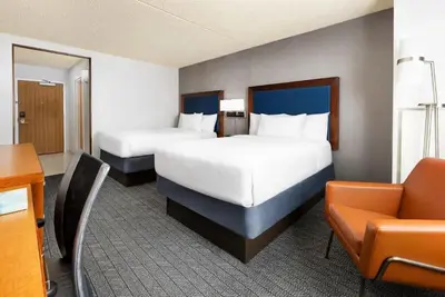 Image de Boardwalk Family Room, 2 Double Beds, Courtyard Marriott, Steps to Sands