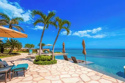 Image de Costa Azul luxury beachfront condo, great views, full kitchen & great amenities