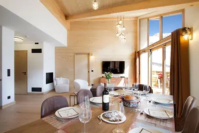 Image de Ski aux pieds! Moderne T4 avec vue imprenable