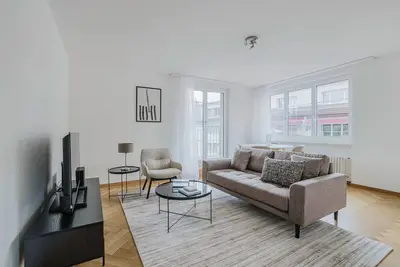 Image de Blueground | Küsnacht, fully furnished + w/d