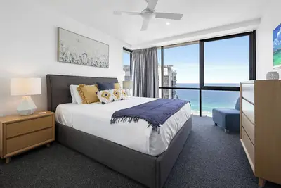 Image de Circle on Cavill Level 37 Ocean & River View