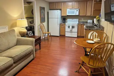 Image de Simply Sunny Cozy 1 Br w\/Patio