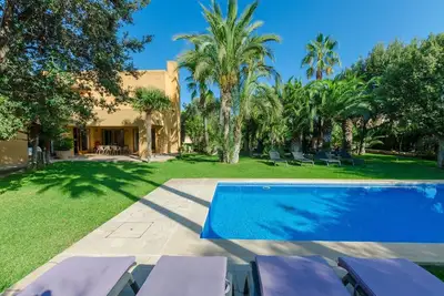 Image de Maison à Cala Bona avec Piscine & Plage