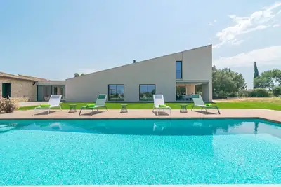 Image de Villa à Ariany avec Piscine Salée & Jacuzzi