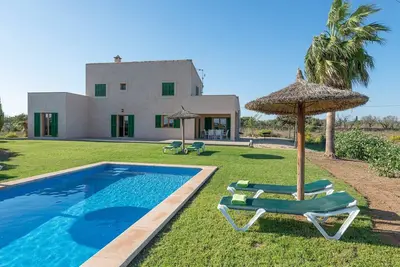 Image de Villa à Porto Cristo avec piscine privée