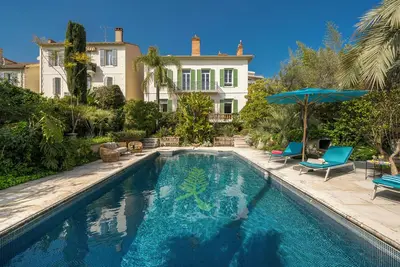 Image de Cannes centre maison bourgeoise