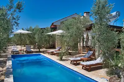 Image de Magnificent Eco Villa Valencano