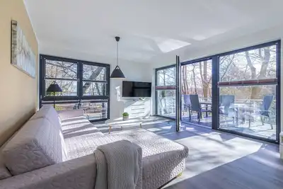Image de 5-star vacation apartment with balcony and view of Lake Krakow