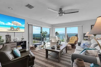 Image de Waters Edge: 2  Br, 2. 5  Ba Condominium in Marathon, Sleeps 4