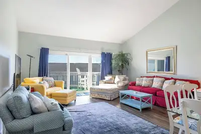 Image de Colony By the Sea 307 - Oceanside Condo, 2br, 2ba, Community Pool!