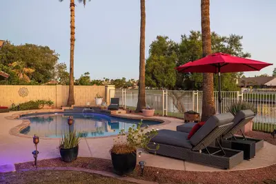 Image de Arrowhead Ranch Home in Glendale with Heated Pool