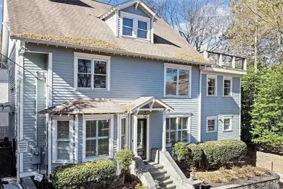 Image de Gorgeous Central Modern Midtown 2 Bed Home - Piedmont Park - Parking - Quiet