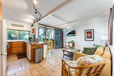 Image de Pineapple Hale - Across from Kalama Beach \/ Cove