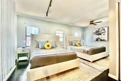 Image de Chelsea Disco House - 1 Bedroom - Sleeps 5