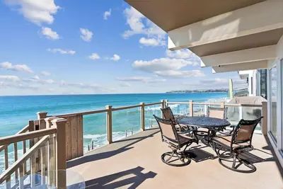 Image de Ocean View beach house!