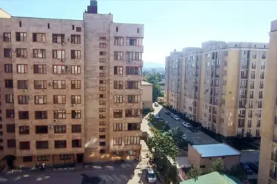 Image de The house is in the center of Bishkek\n\n